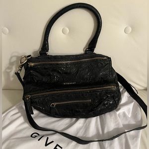 *SALE!* GIVENCHY PANDORA black leather shoulder bag crossbody messenger designer